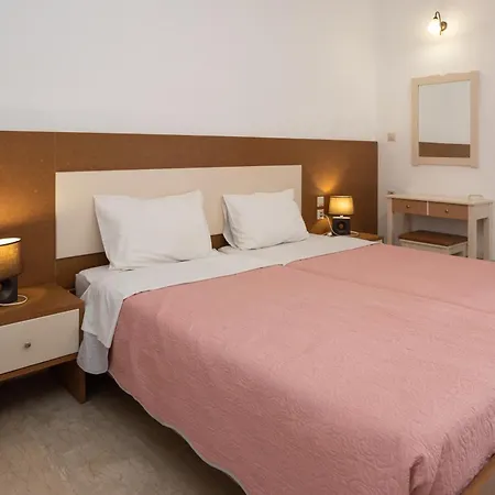 Coral Hotel