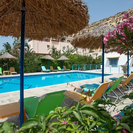 Coral Hotel 2*